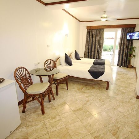 Mermaid Resort Puerto Galera Kültér fotó