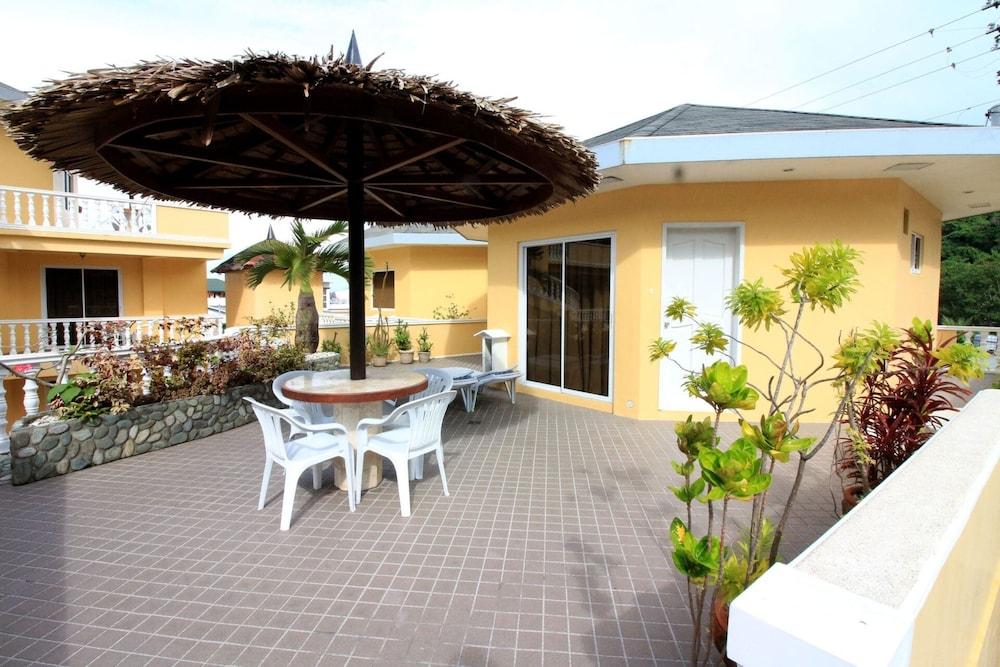 Mermaid Resort Puerto Galera Kültér fotó
